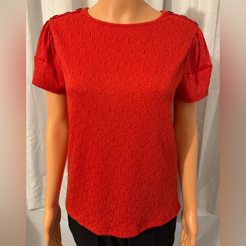 Great Set the Stage size M red short puff sleeve shirt women NWT